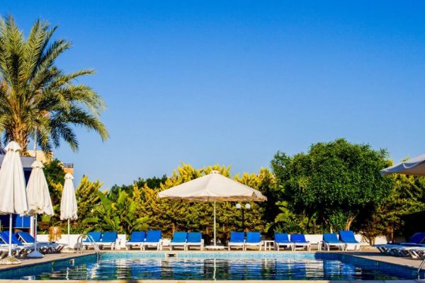 Hotel with a pool for kids in Larnaca